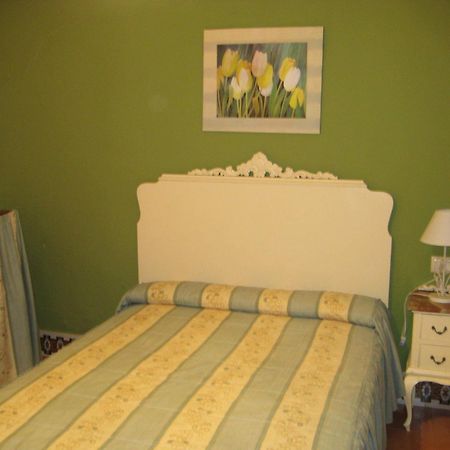 Pension Bienvenido Sevilla Buitenkant foto