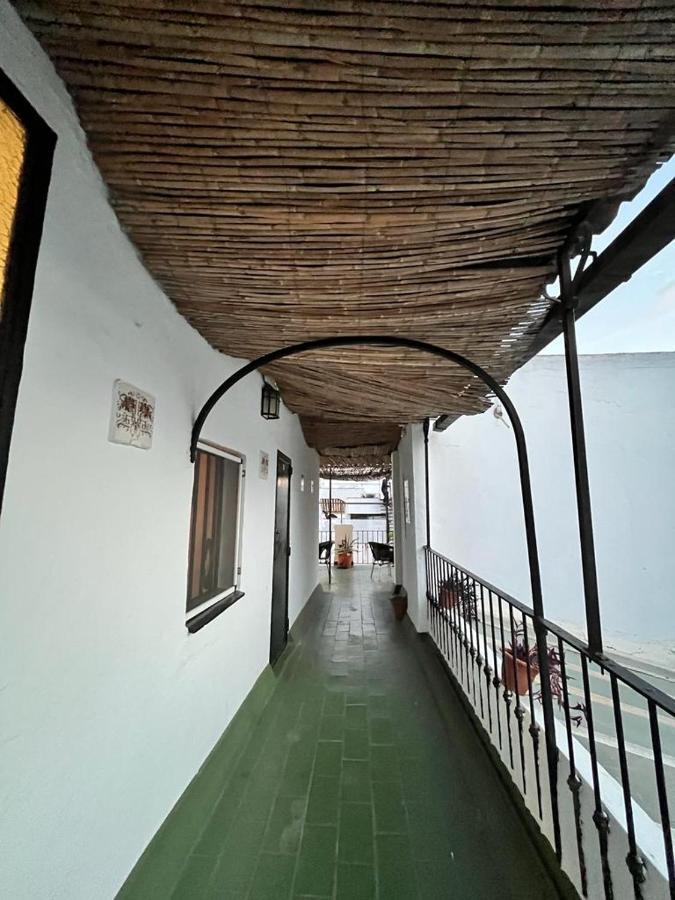 Pension Bienvenido Sevilla Buitenkant foto