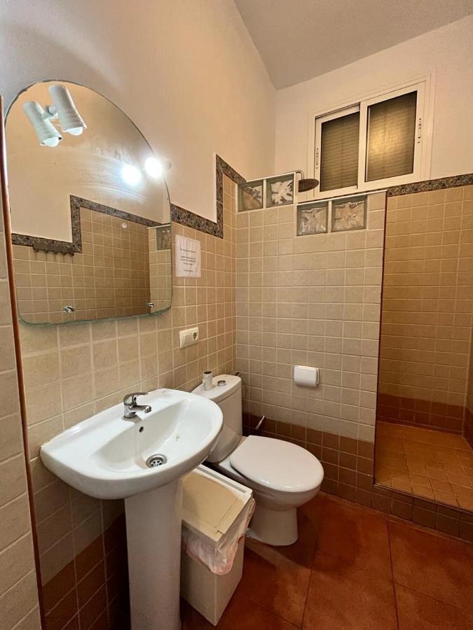 Pension Bienvenido Sevilla Buitenkant foto