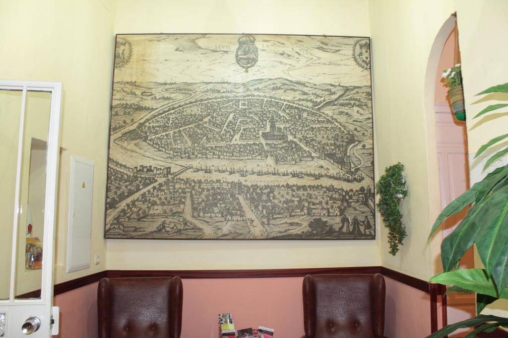 Pension Bienvenido Sevilla Buitenkant foto